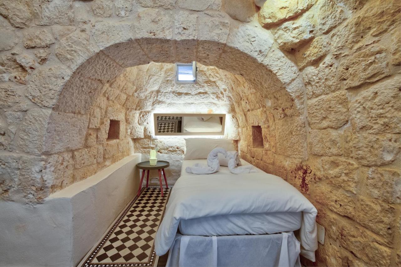 B&B Trulli Moonlight Da Grace Ostuni Zewnętrze zdjęcie