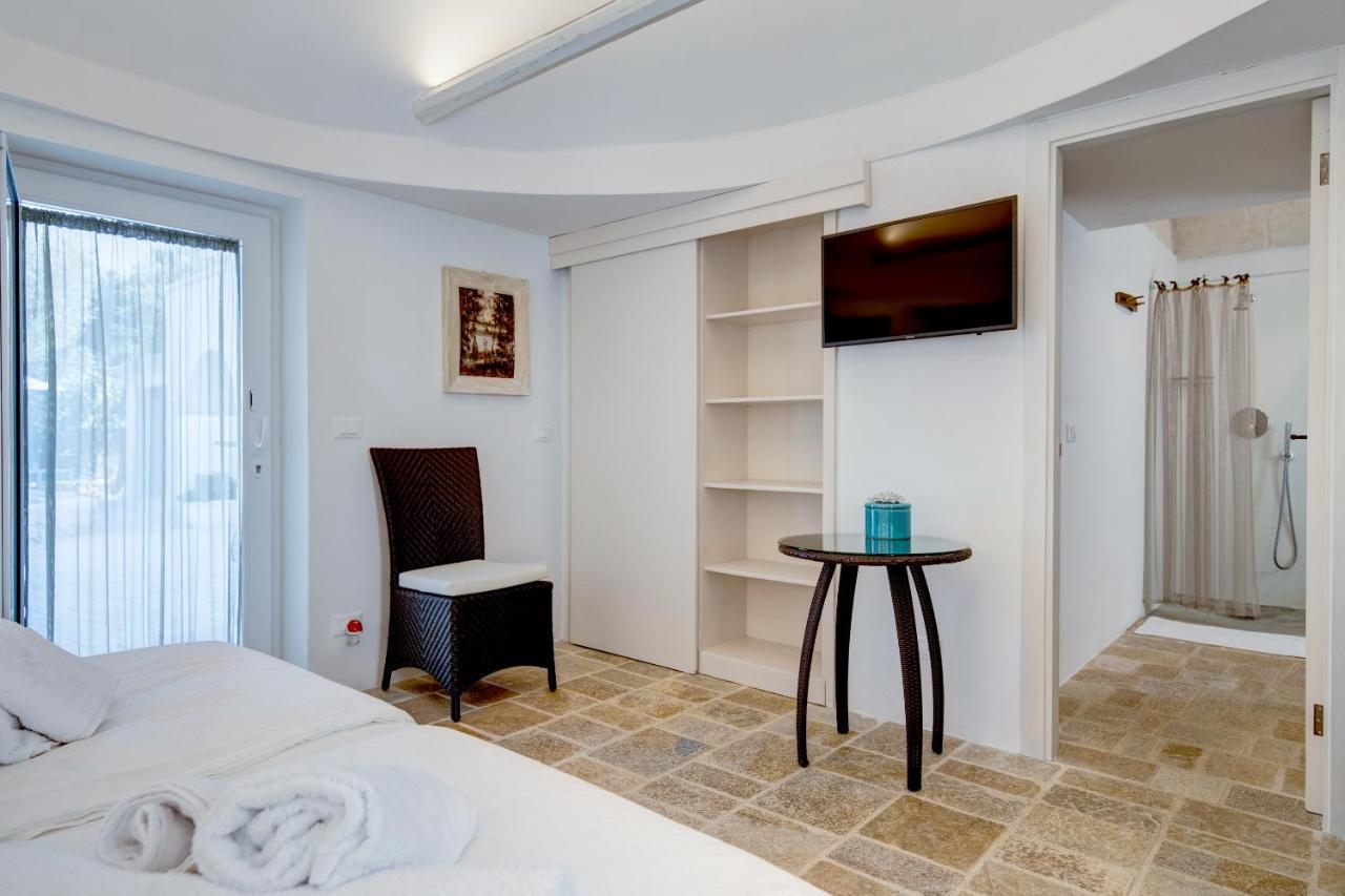B&B Trulli Moonlight Da Grace Ostuni Zewnętrze zdjęcie