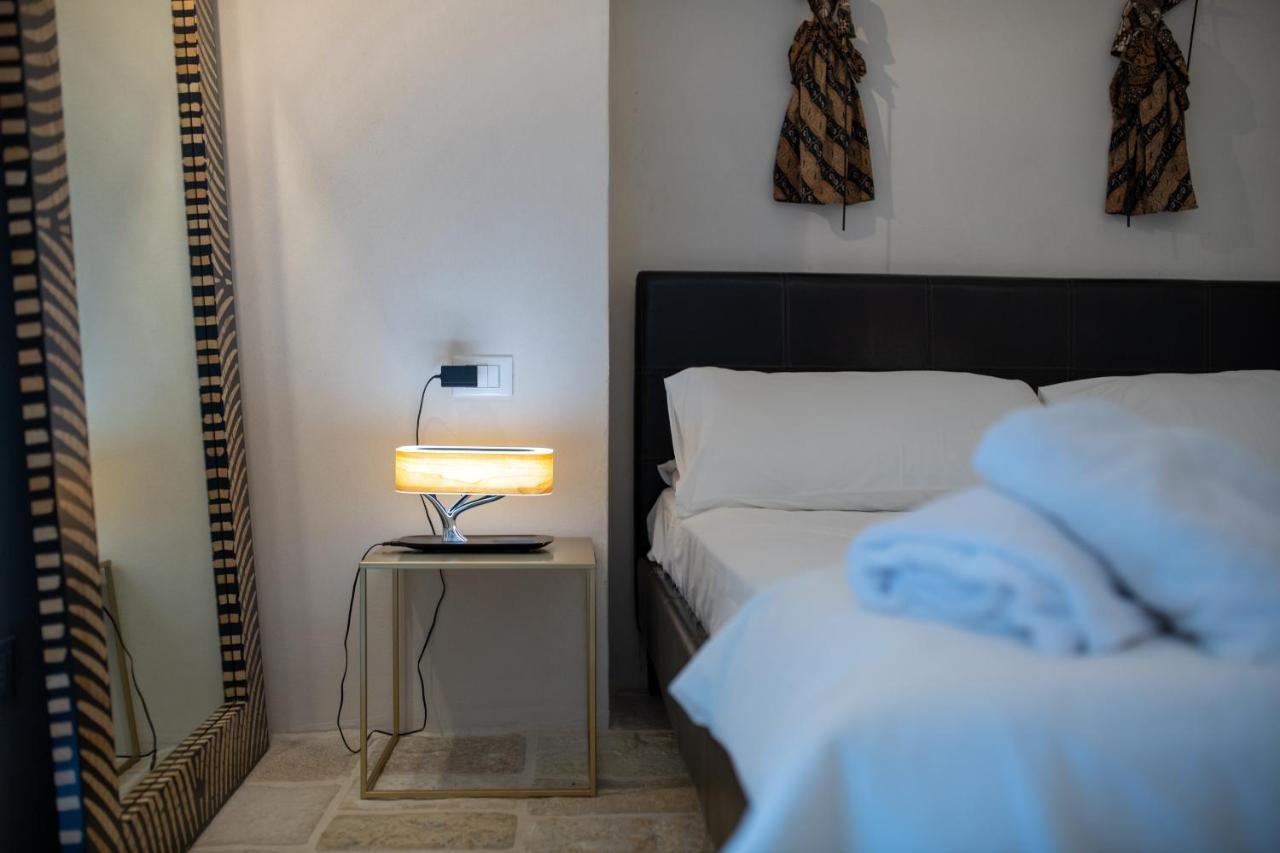 B&B Trulli Moonlight Da Grace Ostuni Zewnętrze zdjęcie